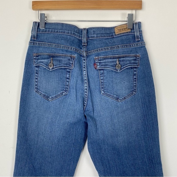 LEVI’S Perfectly Slimming Bootcut 512 Jeans Size 10 Short Stretchy Denim Red Tab - Picture 2 of 8